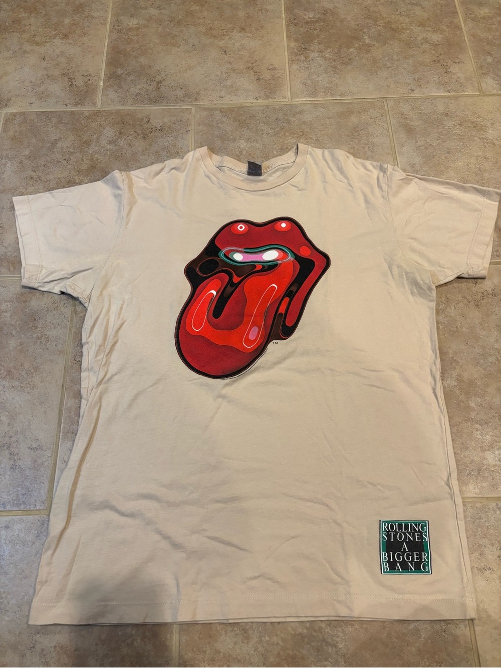 Rolling Stones 2006 Concert Cream Short Sleeve Tee Men’s Medium
